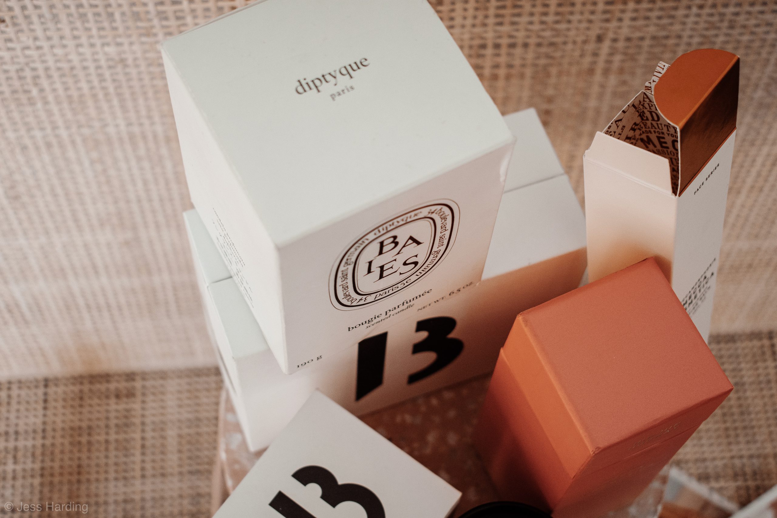 Custom cosmetic packaging
